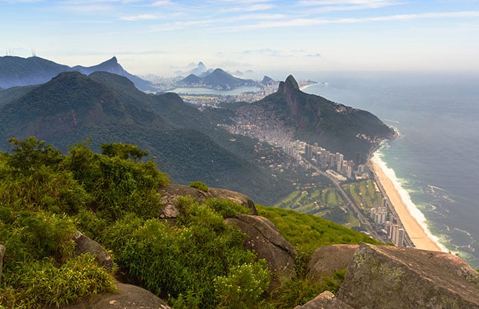 murro de dois irmãos rio de janeiro
