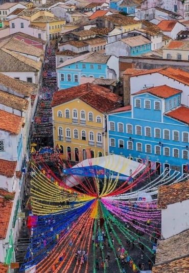 Pelorinho-salvador-brazil-ecotour